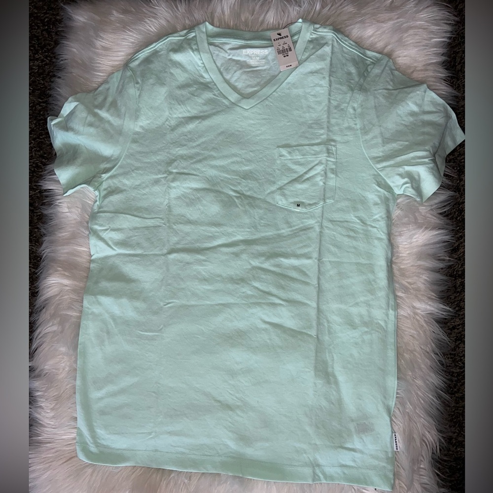 New Express v-neck t-shirt